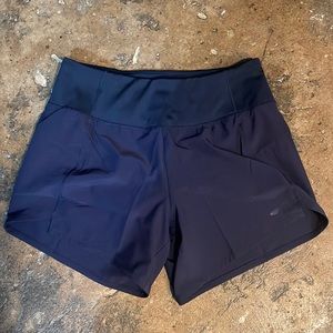 Brooks 5” chaser shorts